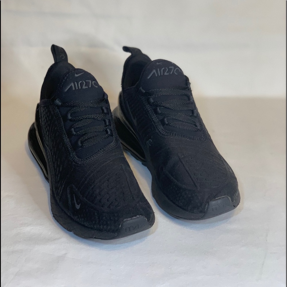 Air Max 270 Sz. 6.5Y